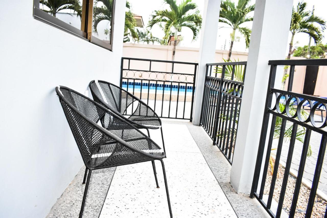 Dann Residence Ogbodjo Экстерьер фото